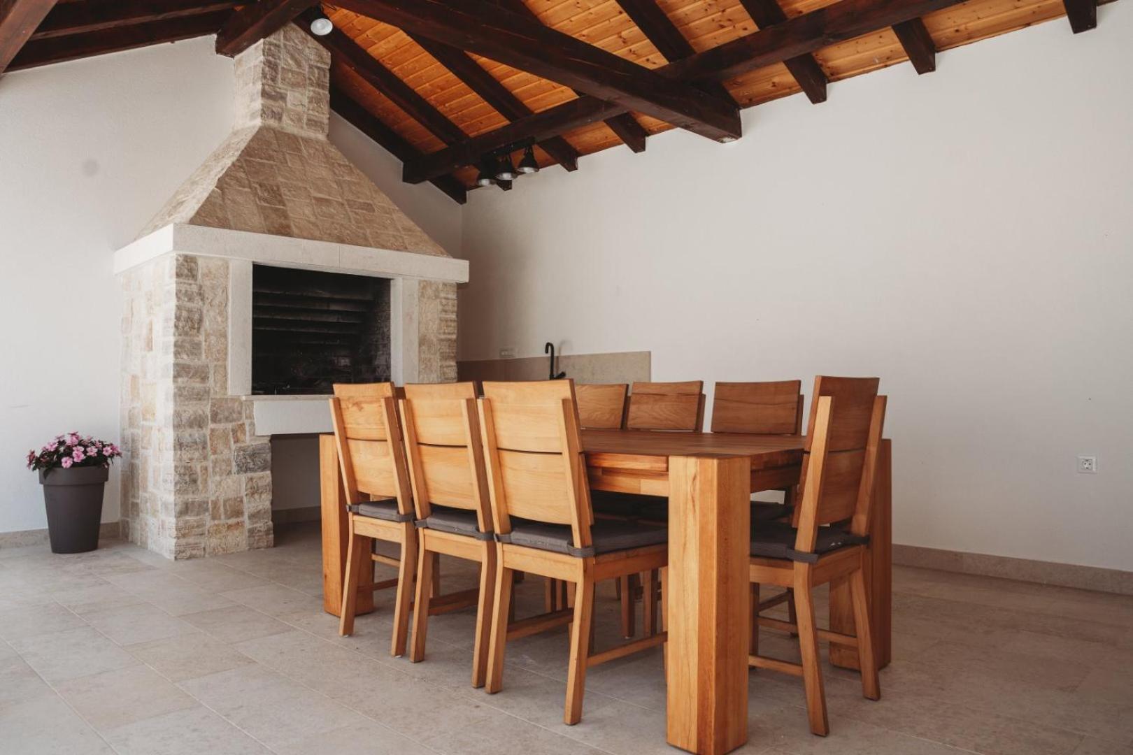 Villa Stella - Crowonder Luxury Rent Туран Екстериор снимка