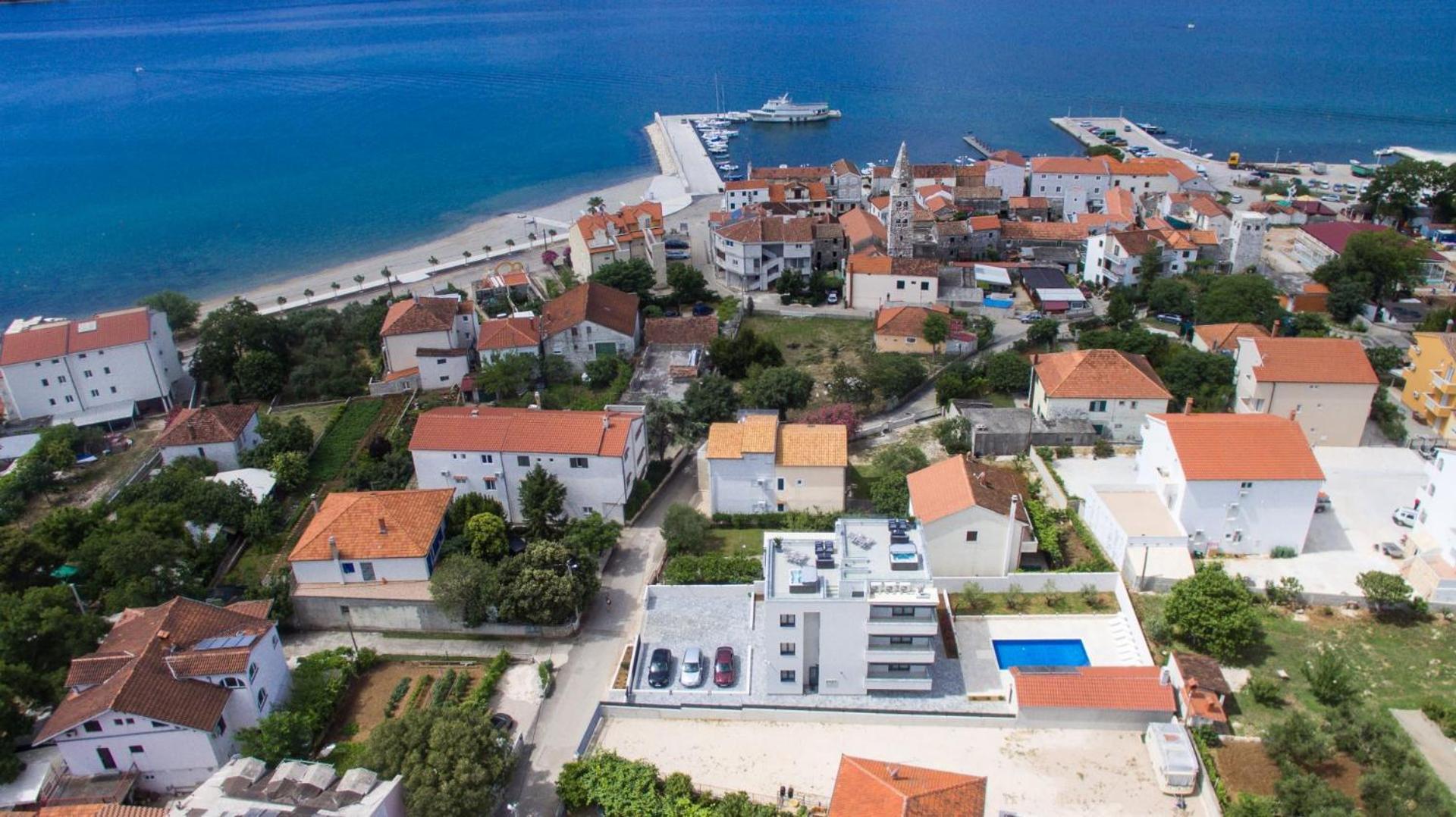 Villa Stella - Crowonder Luxury Rent Туран Екстериор снимка